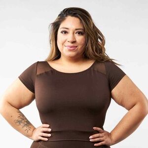 BuffBunny maple brown crop top